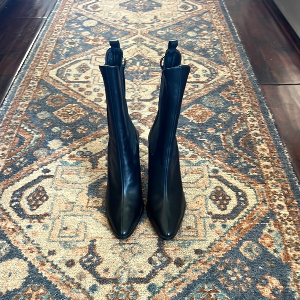 Frame Denim Black Heeled Boots with Pointed Toe